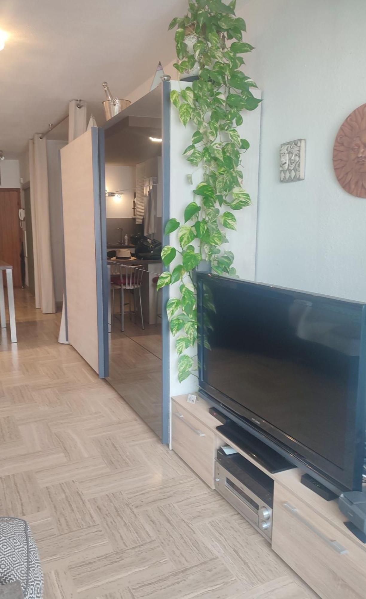 bel Appartement les pieds dans l'eau Villeneuve-Loubet Chambre photo