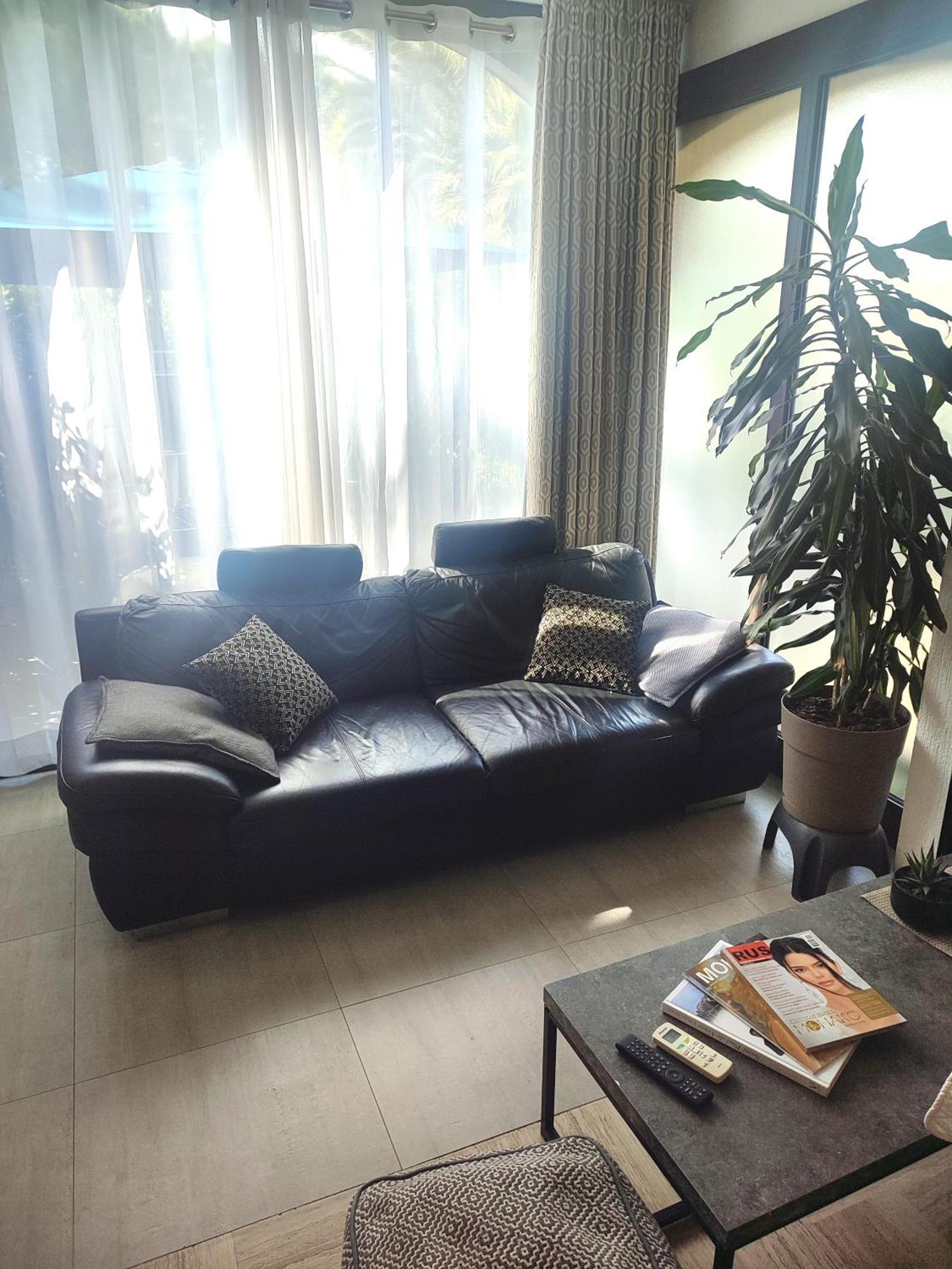 bel Appartement les pieds dans l'eau Villeneuve-Loubet Chambre photo